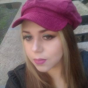 Meet your Posher, Veronica